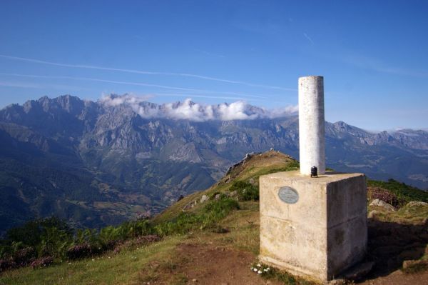 Ruta del Pico Jano